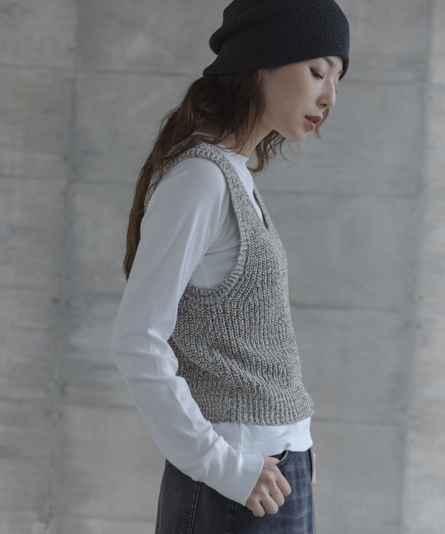 Sonny Label 「メランジテープヤーンUネックニットベスト」|ベスト・ジレ|