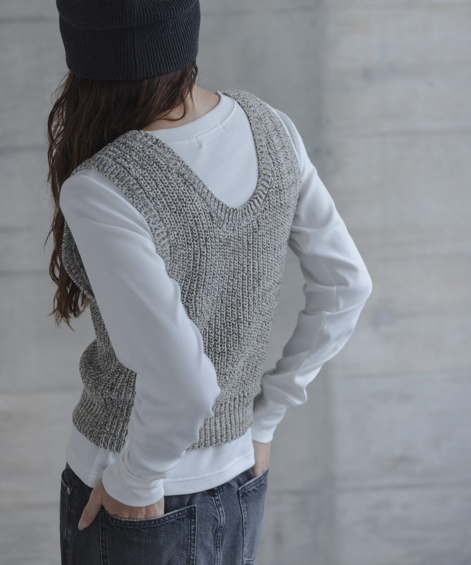 Sonny Label 「メランジテープヤーンUネックニットベスト」|ベスト・ジレ|