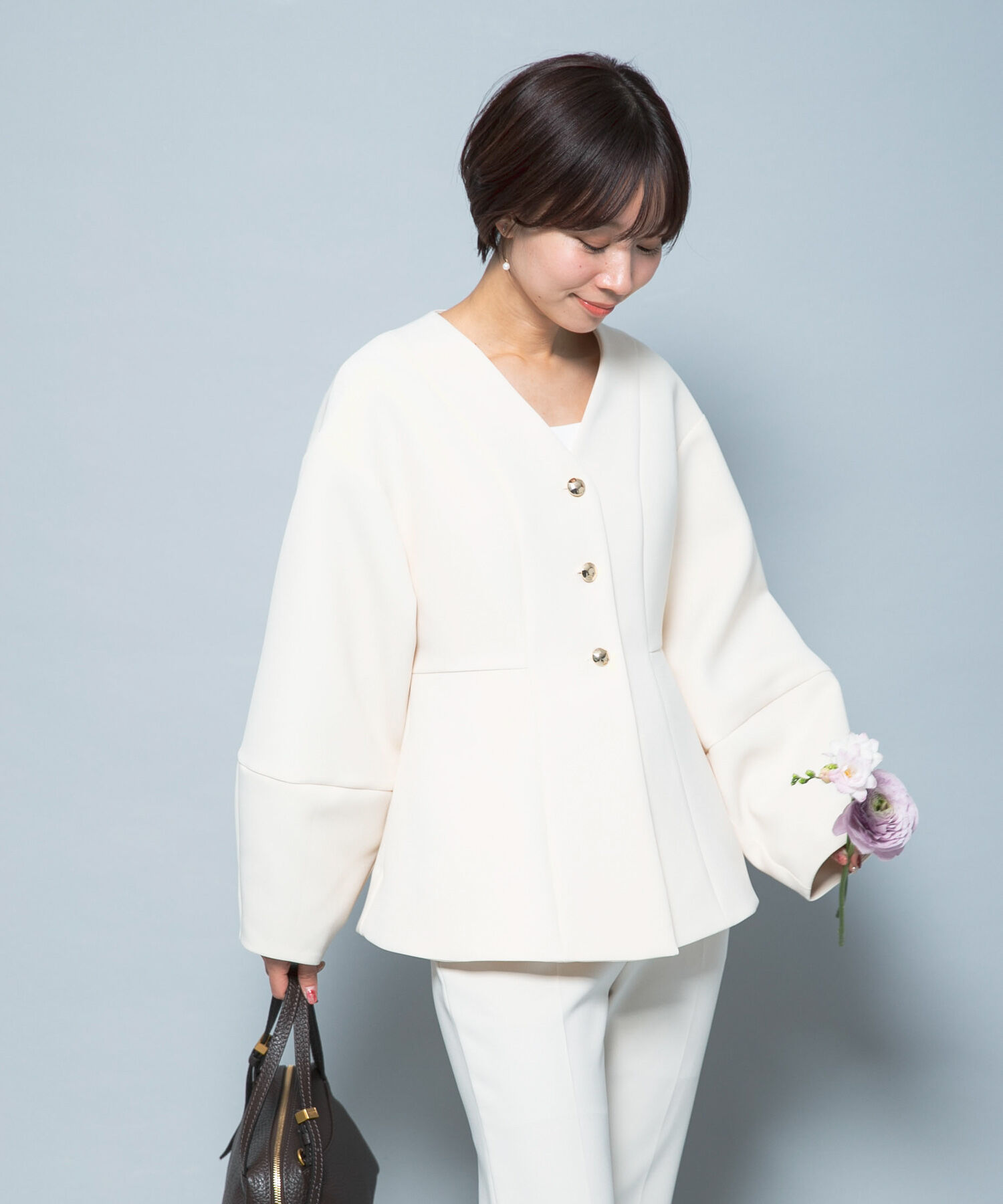 URBAN RESEARCH ROSSO「『WEB限定』デザインボタンペプラムツイルジャケット」|ノーカラージャケット|