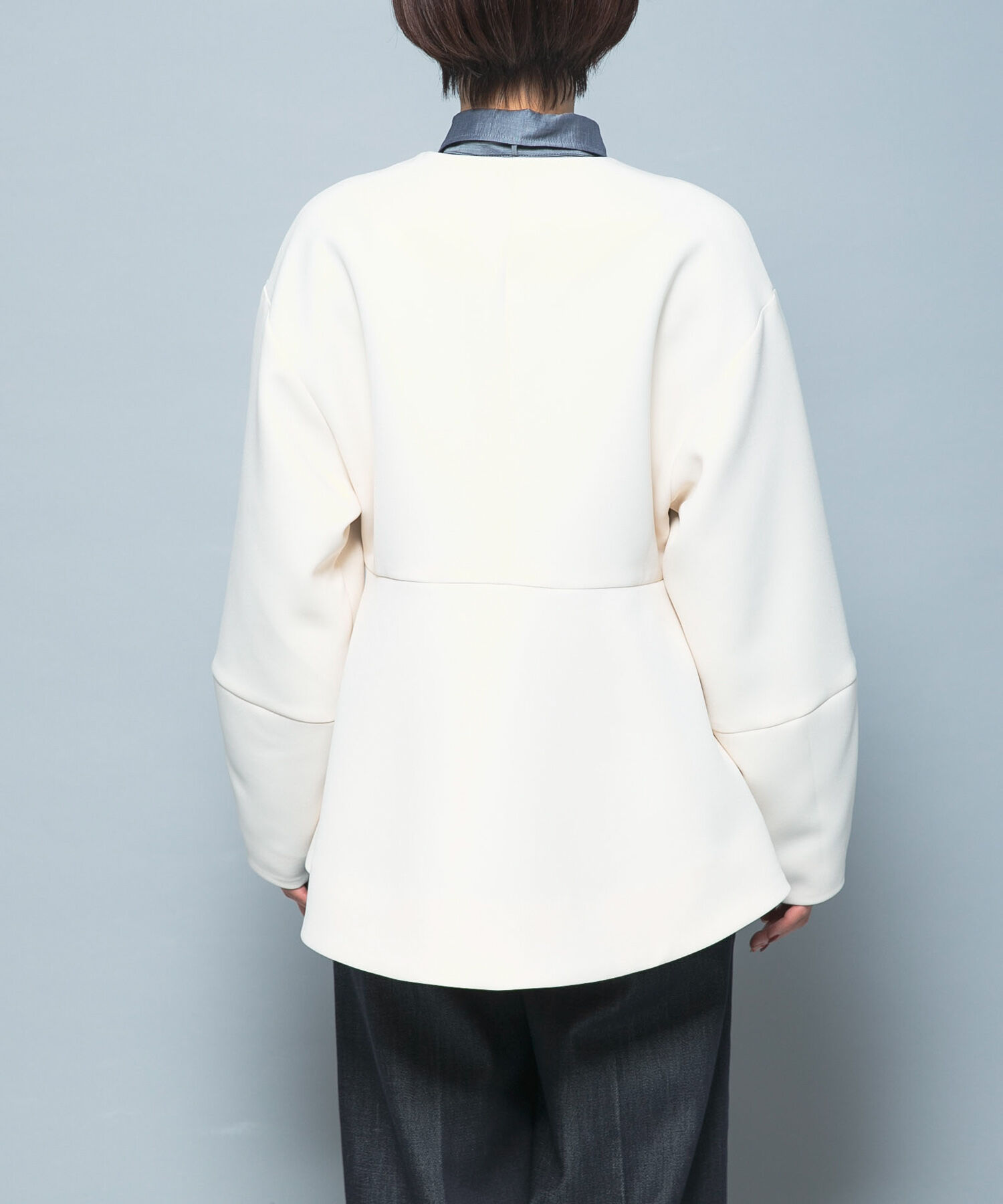 URBAN RESEARCH ROSSO「『WEB限定』デザインボタンペプラムツイルジャケット」|ノーカラージャケット|