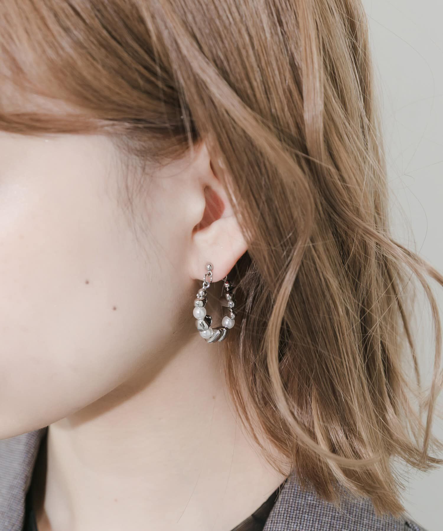 SMELLY「ストーンモチーフパールフープピアス」|ピアス|