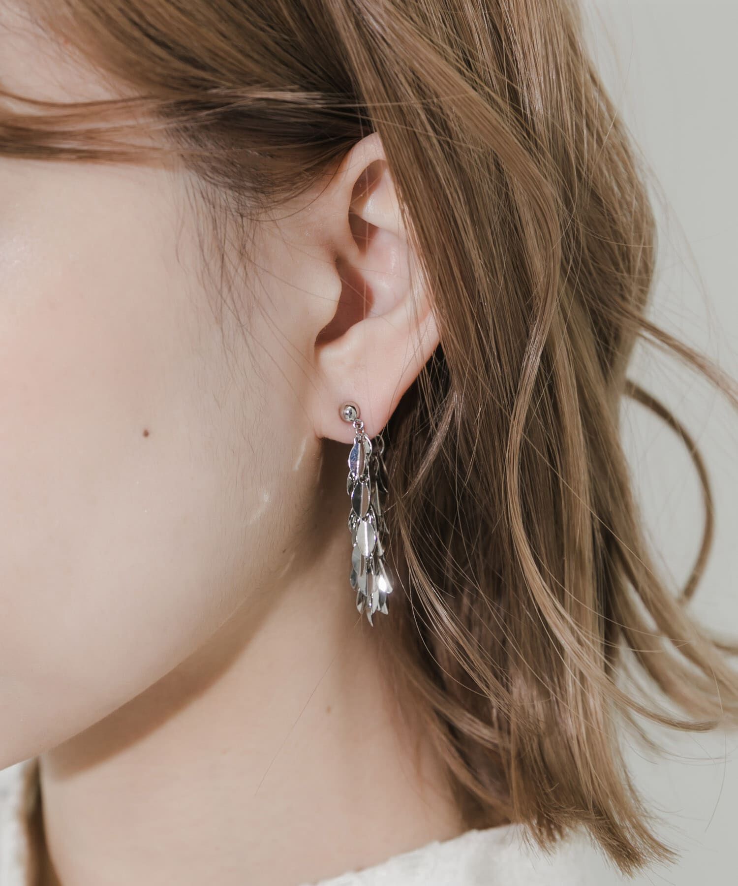 SMELLY「リーフプレートチェーンピアス」|ピアス|