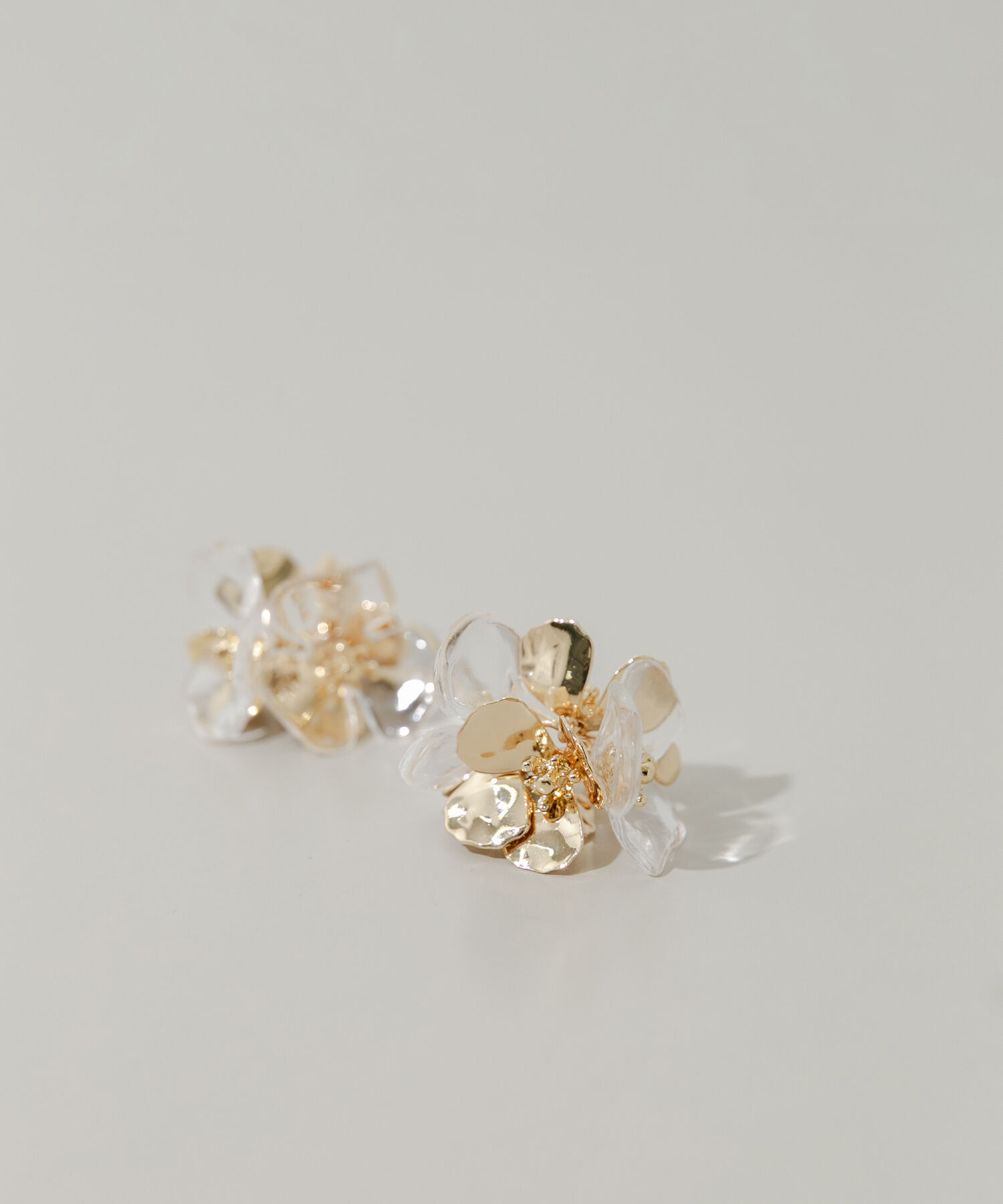 SMELLY「ミックスフラワーイヤリング」|イヤリング|