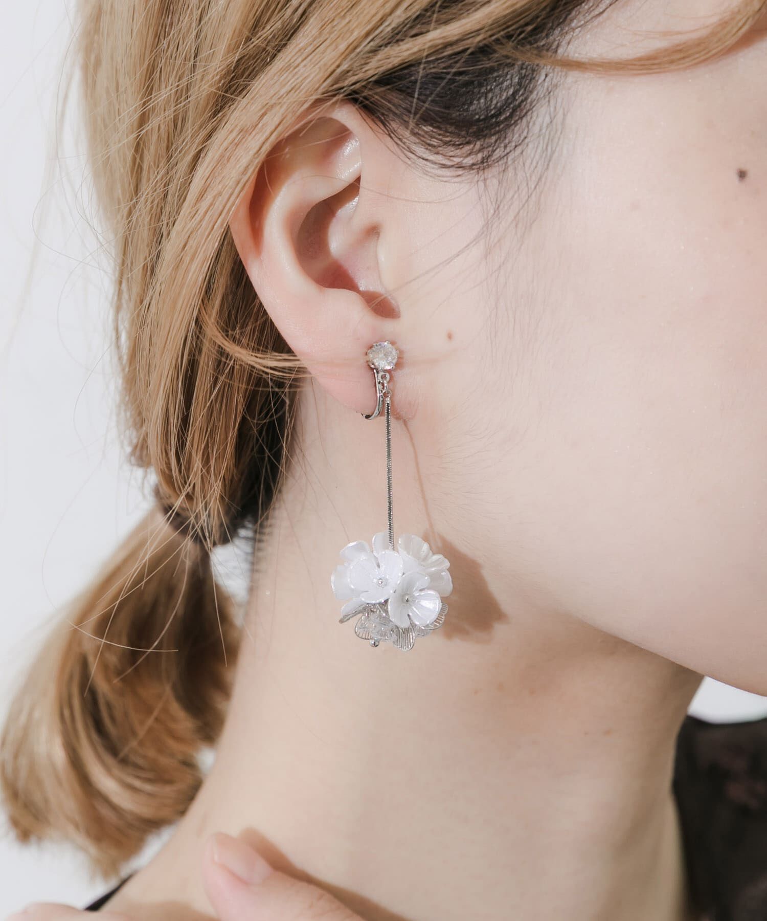 SMELLY「フラワーブーケイヤリング」|イヤリング|