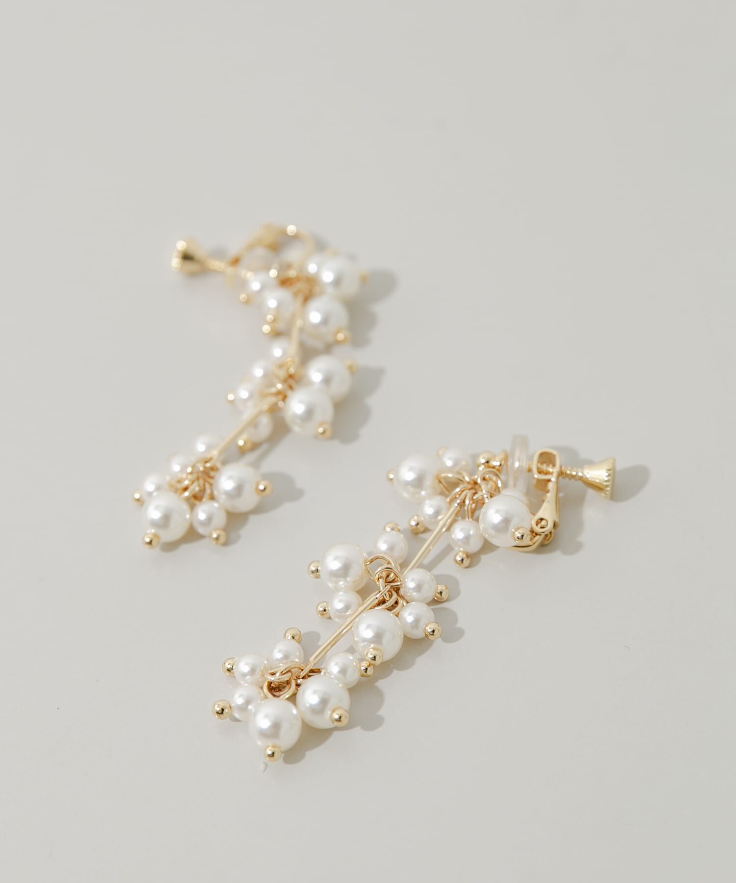 SMELLY「シャワーパールイヤリング」|イヤリング|