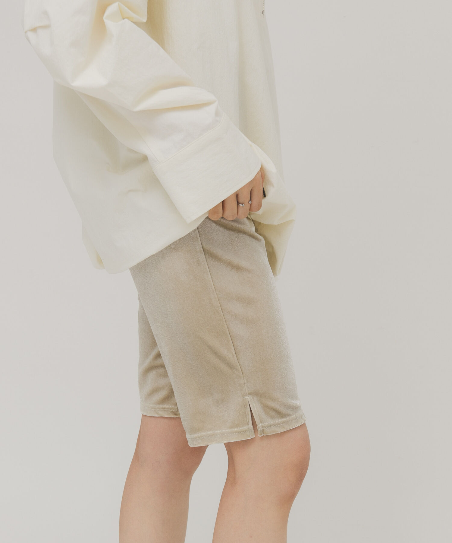  「ベロアサイクルパンツ」|その他|ライトベージュ