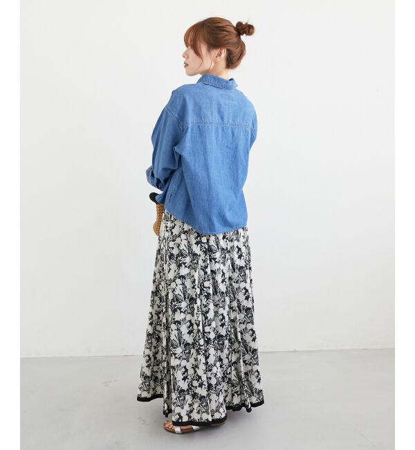  「《軽い素材》パールボタンコンパクトデニムシャツ」|シャツ・ブラウス|