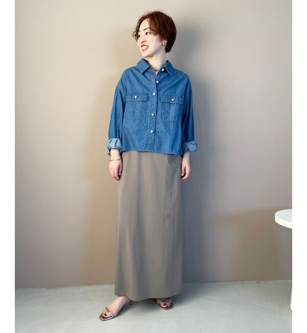  「《軽い素材》パールボタンコンパクトデニムシャツ」|シャツ・ブラウス|