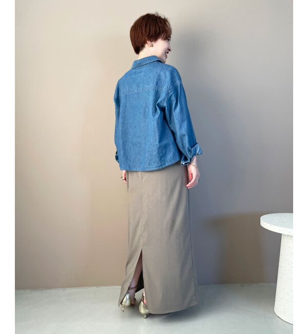  「《軽い素材》パールボタンコンパクトデニムシャツ」|シャツ・ブラウス|