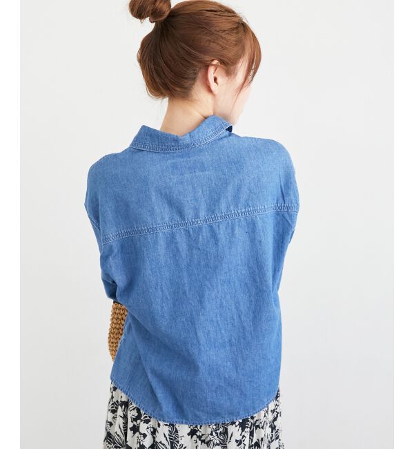  「《軽い素材》パールボタンコンパクトデニムシャツ」|シャツ・ブラウス|