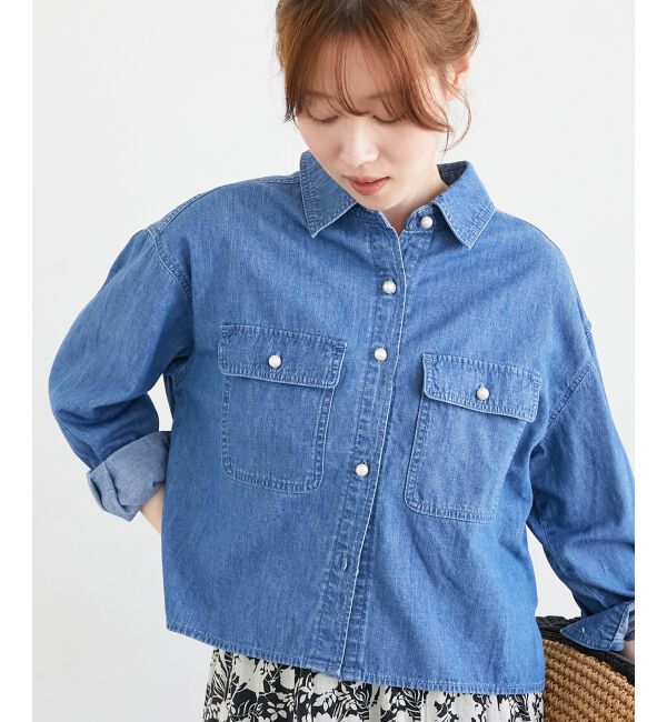  「《軽い素材》パールボタンコンパクトデニムシャツ」|シャツ・ブラウス|ブルー