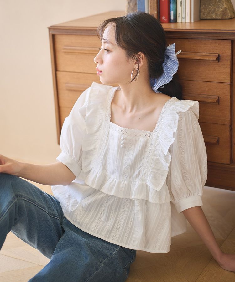earth music&ecology「パフスリーブコットンフリルブラウス」|シャツ・ブラウス|Off White