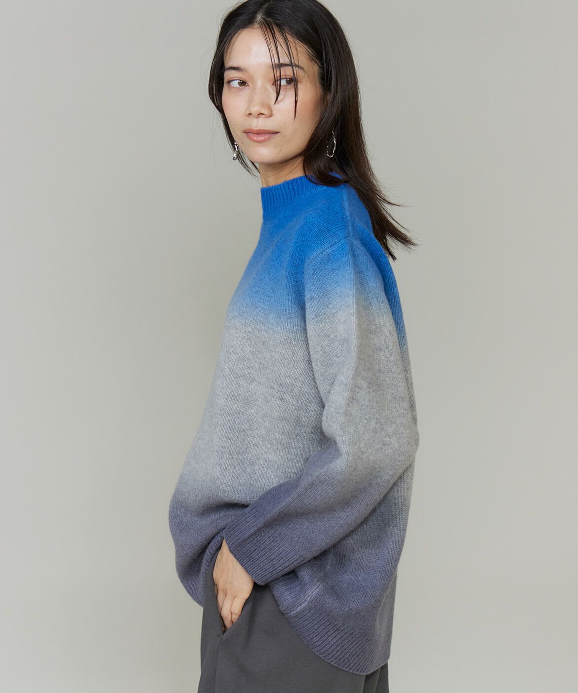 INED「グラデーションニットプルオーバー《YVON》」|ニット・セーター|