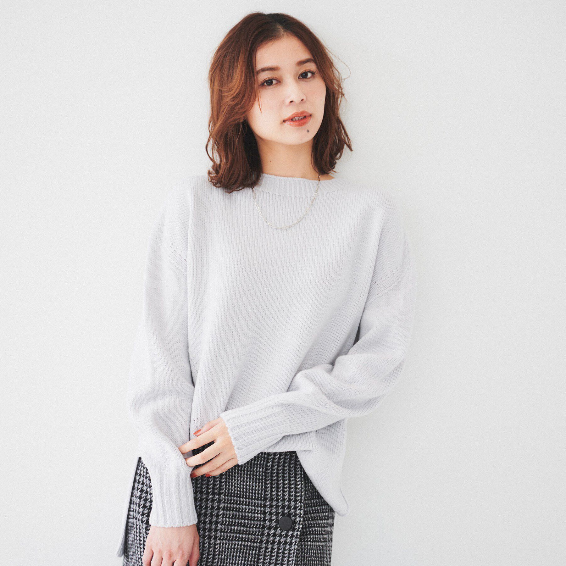 UNTITLED「【洗える/体型カバー】ミドルゲージ ロング丈ニット」|ニット・セーター|ライトグレー(011