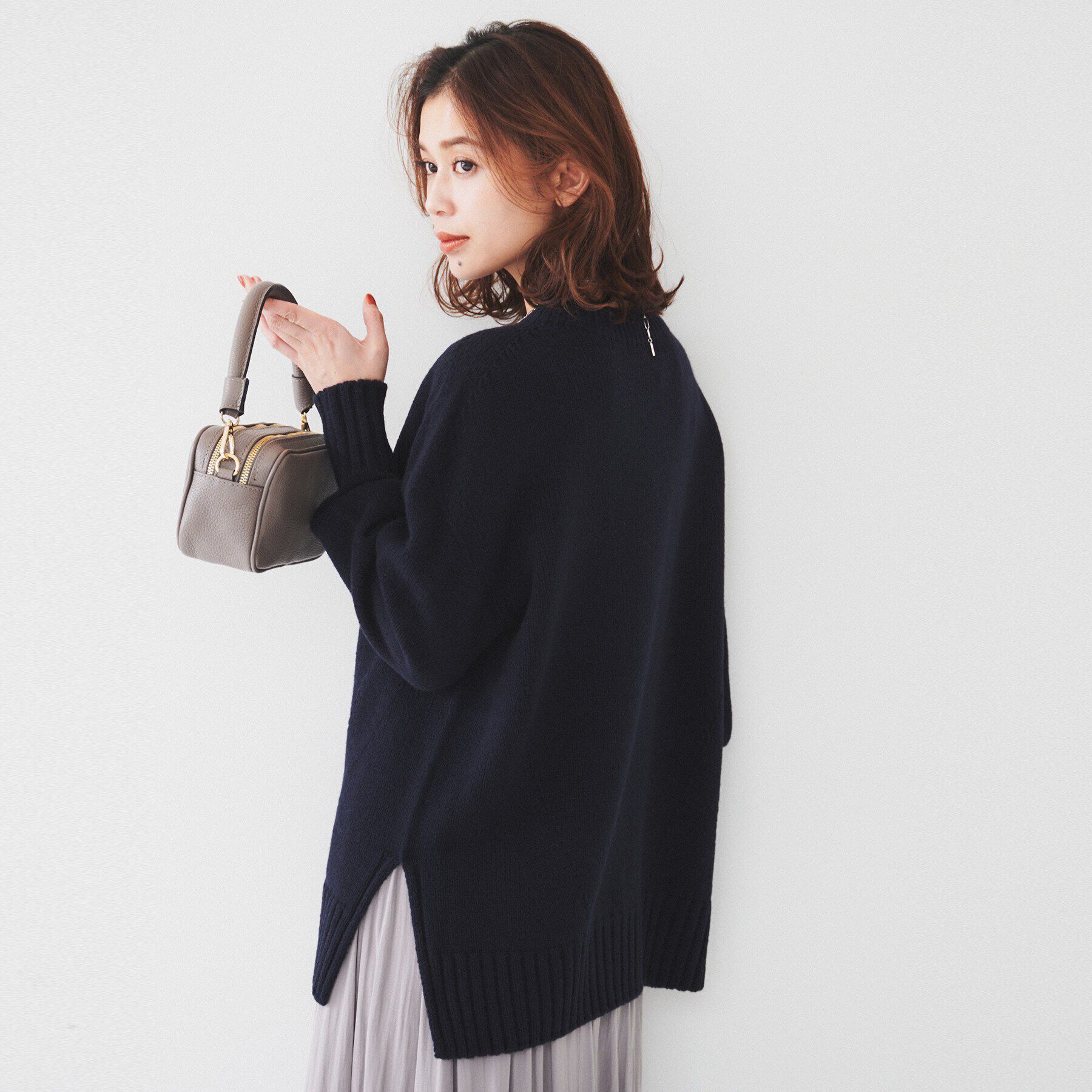 UNTITLED「【洗える/体型カバー】ミドルゲージ ロング丈ニット」|ニット・セーター|