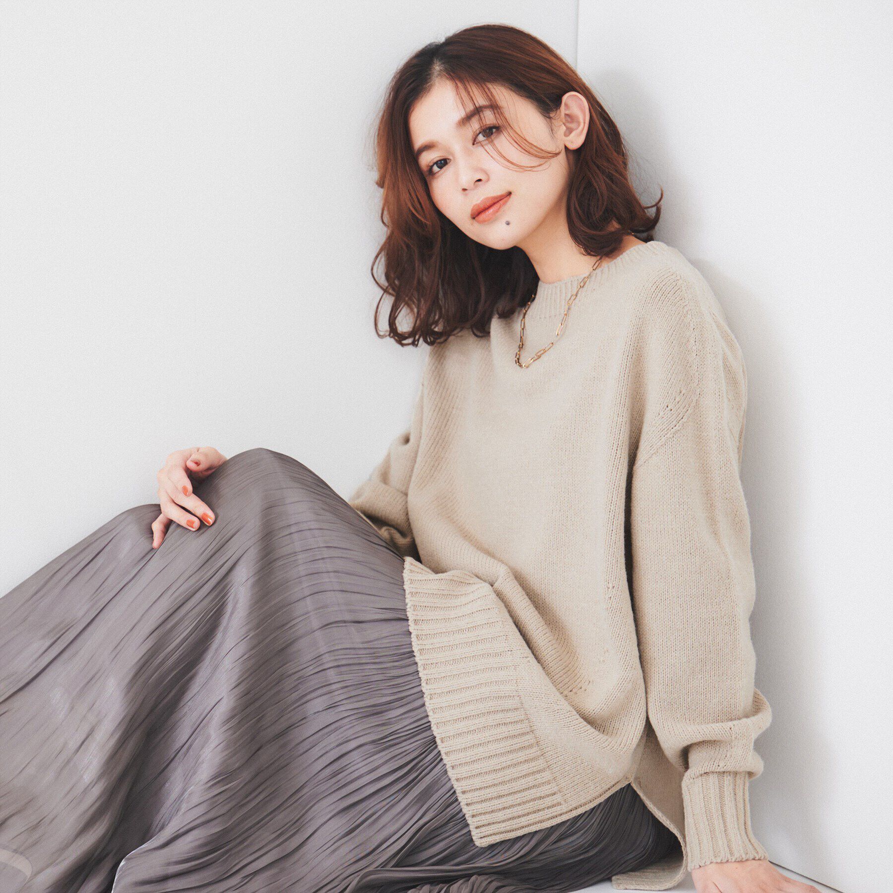 UNTITLED「【洗える/体型カバー】ミドルゲージ ロング丈ニット」|ニット・セーター|
