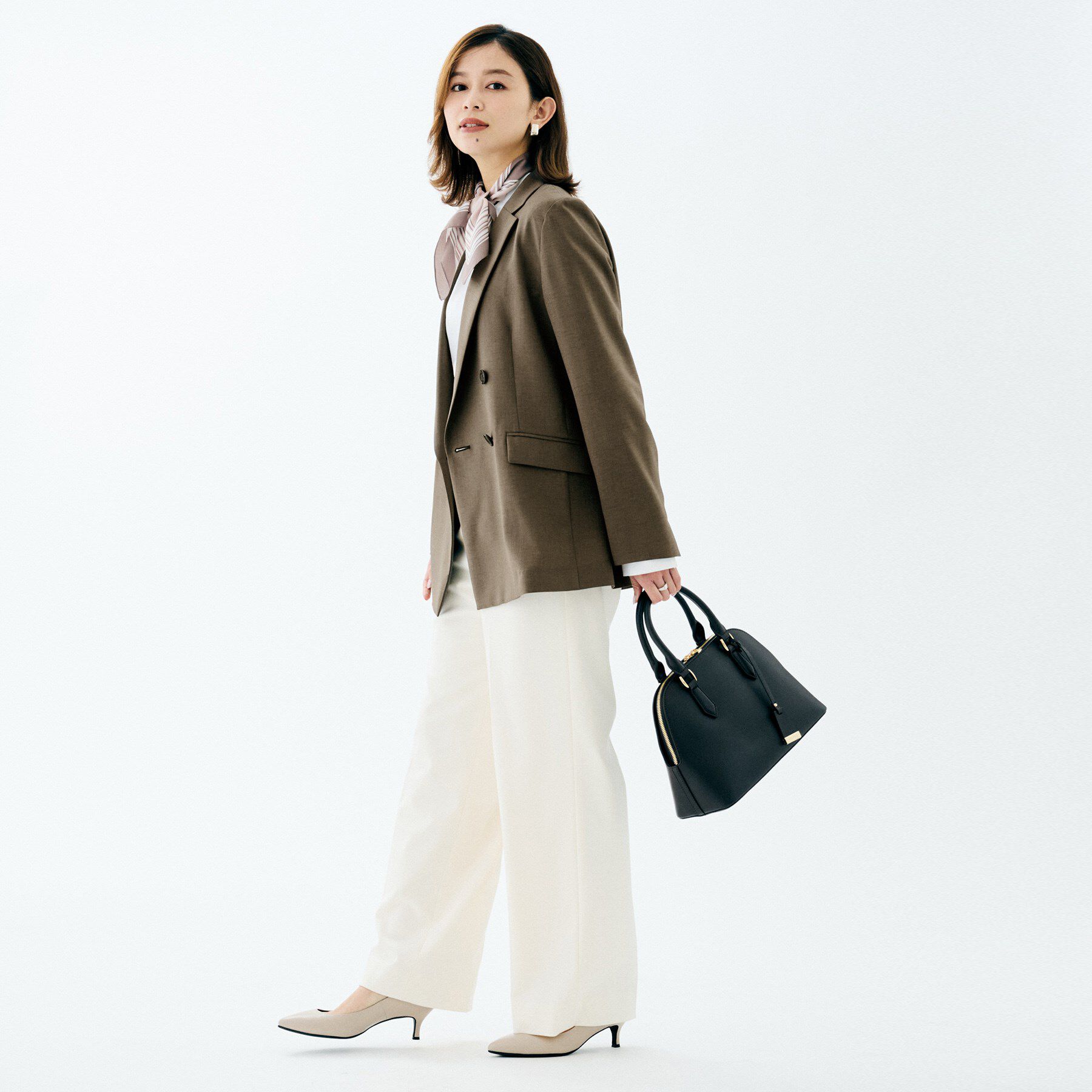 UNTITLED「【接触令感/UVカット/洗える】エアリー ダブルブレストジャケット」|テーラードジャケット|