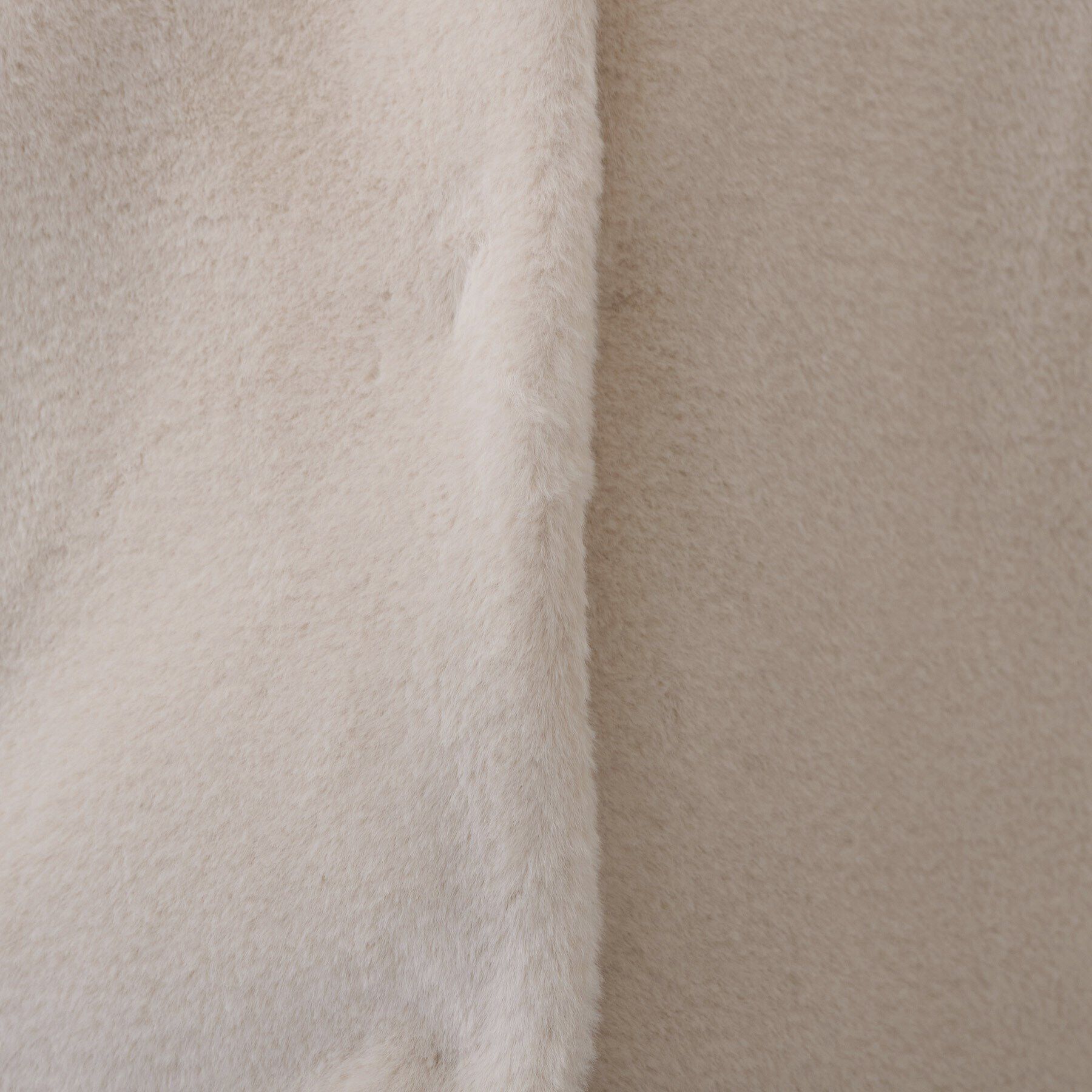 INDIVI「【トレンドコート】大人フェイクファーコート」|ノーカラーコート|