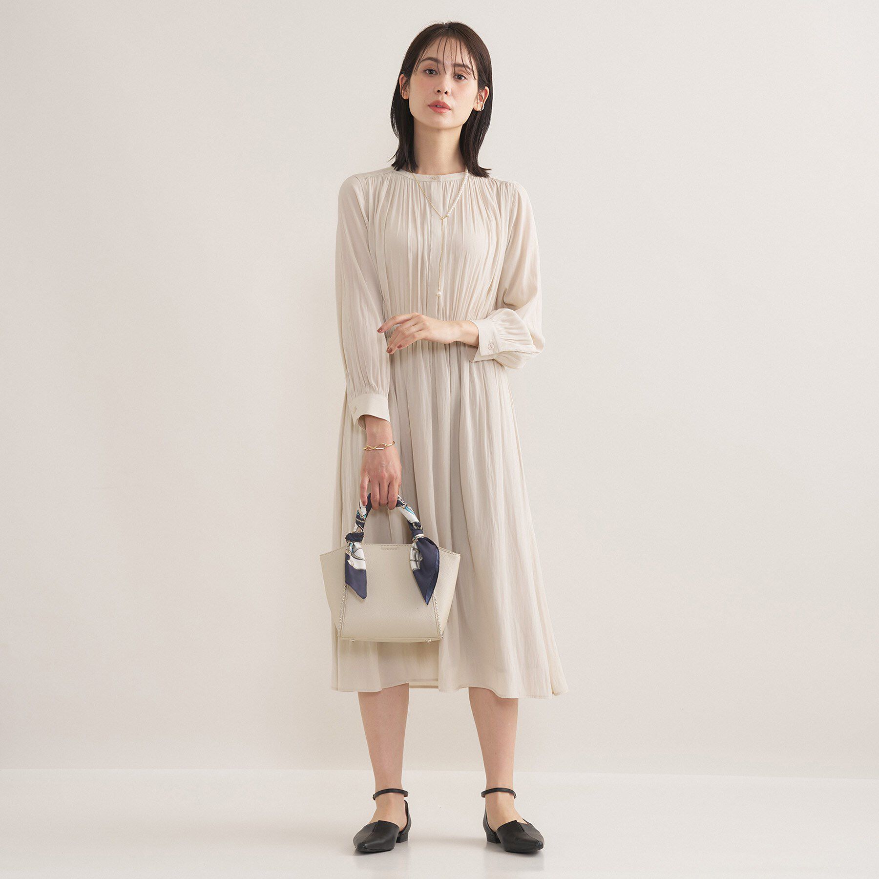 INDIVI「【洗える／セレモニー】ギャザーフレアワンピース」|ワンピース|