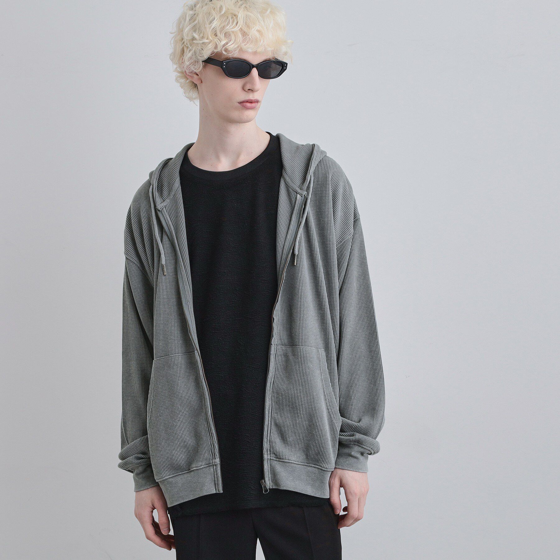 tk.TAKEO KIKUCHI「ヴィンテージワッフルジップパーカー」|パーカー|ライトグレー(011