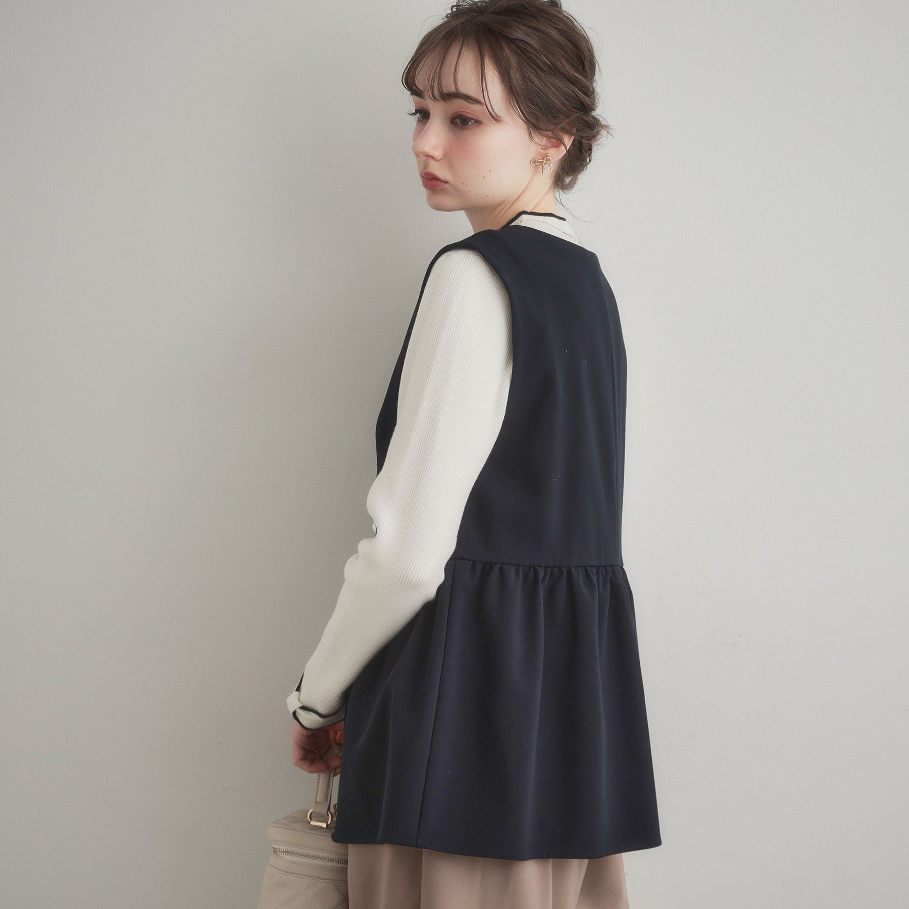 Couture broach「【ハレの日・通勤】TRダブルクロスジレ」|ベスト・ジレ|