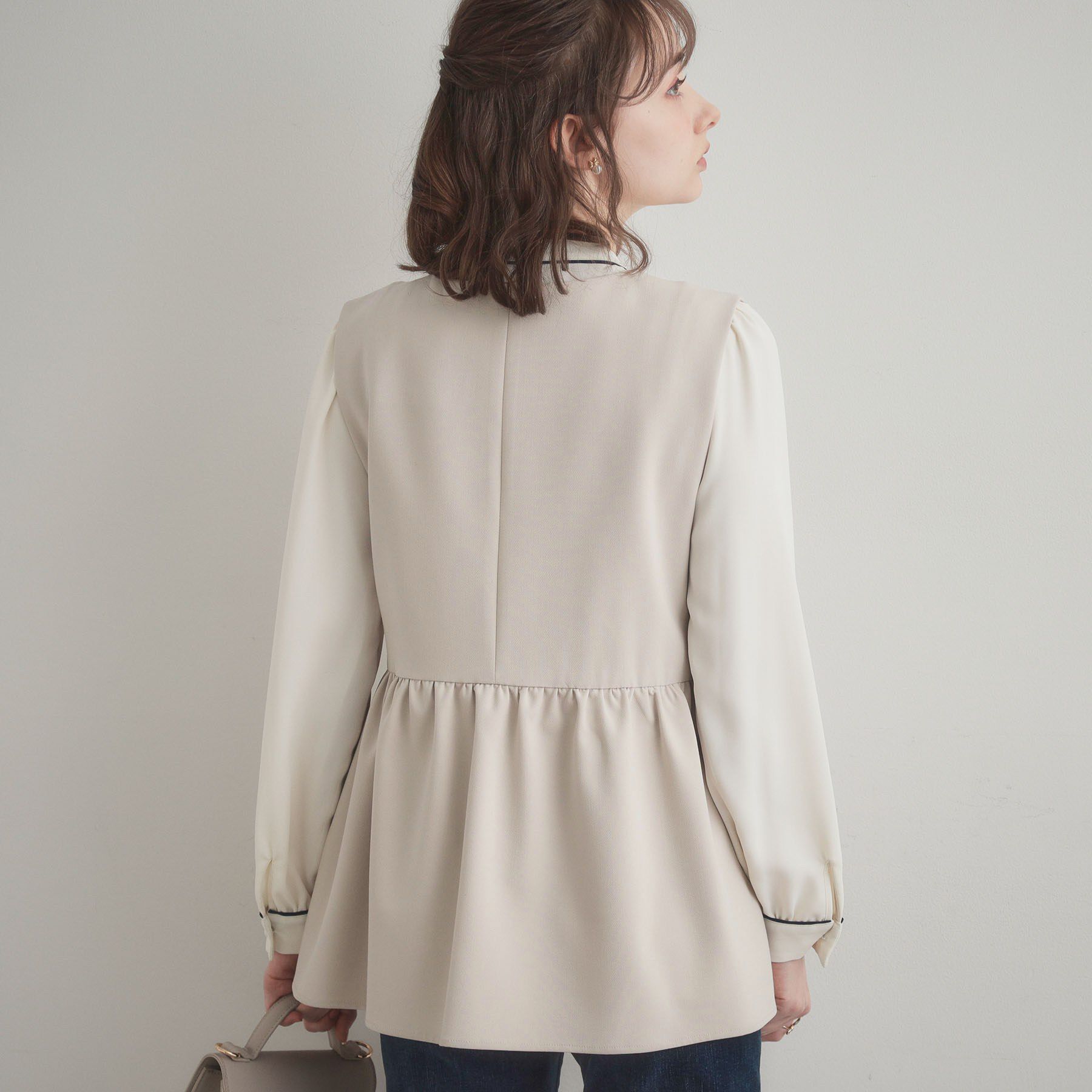 Couture broach「【ハレの日・通勤】TRダブルクロスジレ」|ベスト・ジレ|