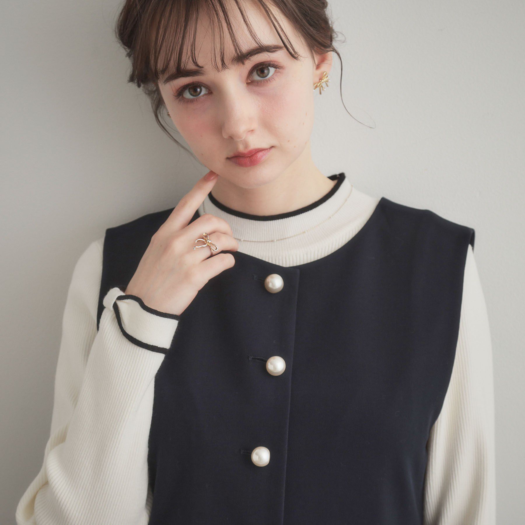 Couture broach「【ハレの日・通勤】TRダブルクロスジレ」|ベスト・ジレ|