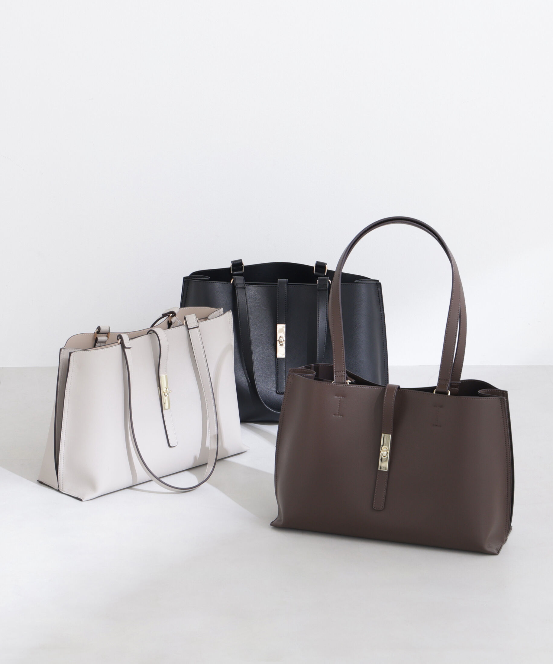  「エブリデイラージトートバッグ」|トートバッグ|カカオブラウ 1