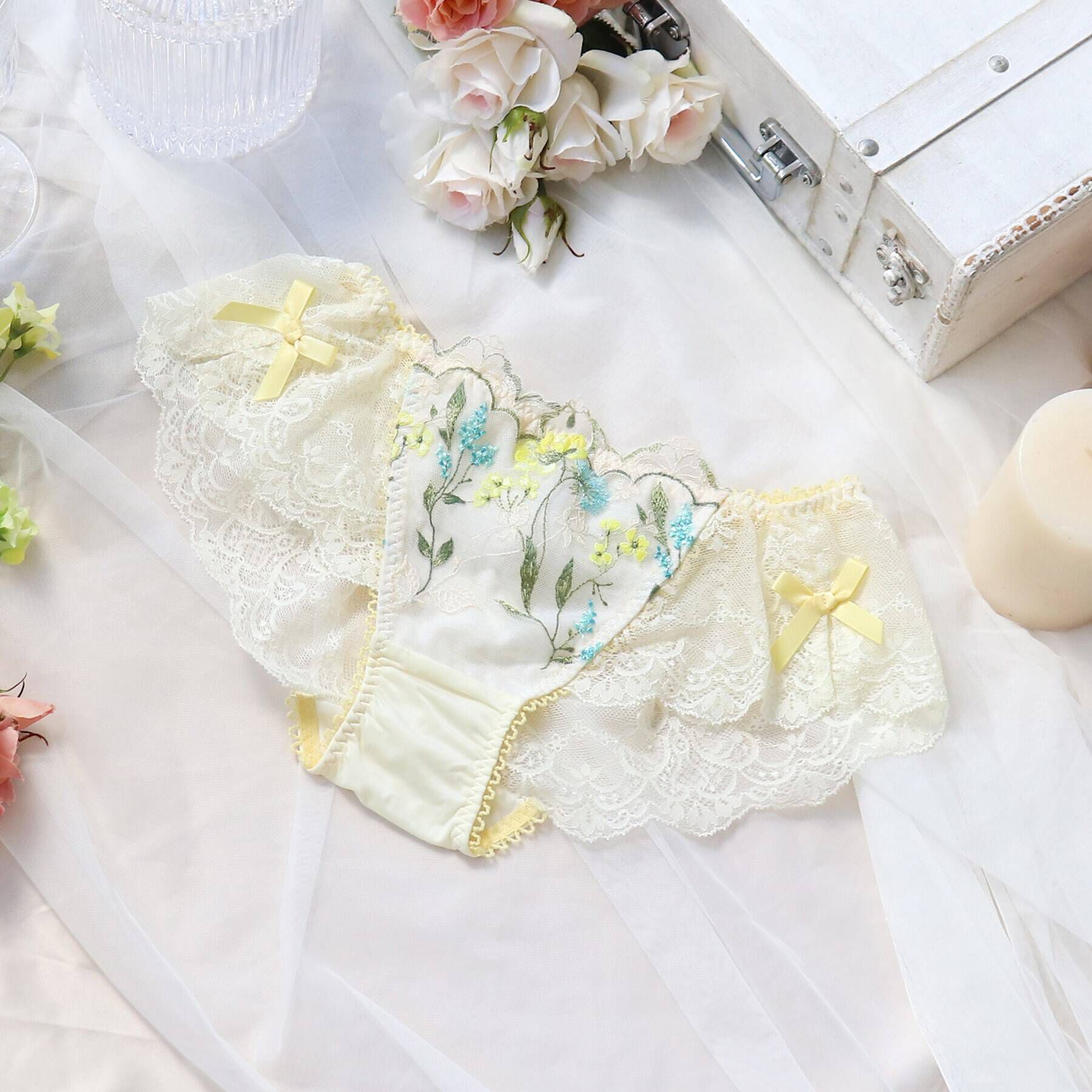 Risa Magli「アンジュ レースショーツ」|インナー|イエロー(030)