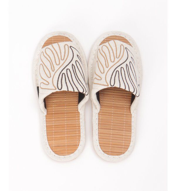 TOKYO DESIGN CHANNEL「絵画刺繍マティススリッパ」|ルームシューズ|ベージュ