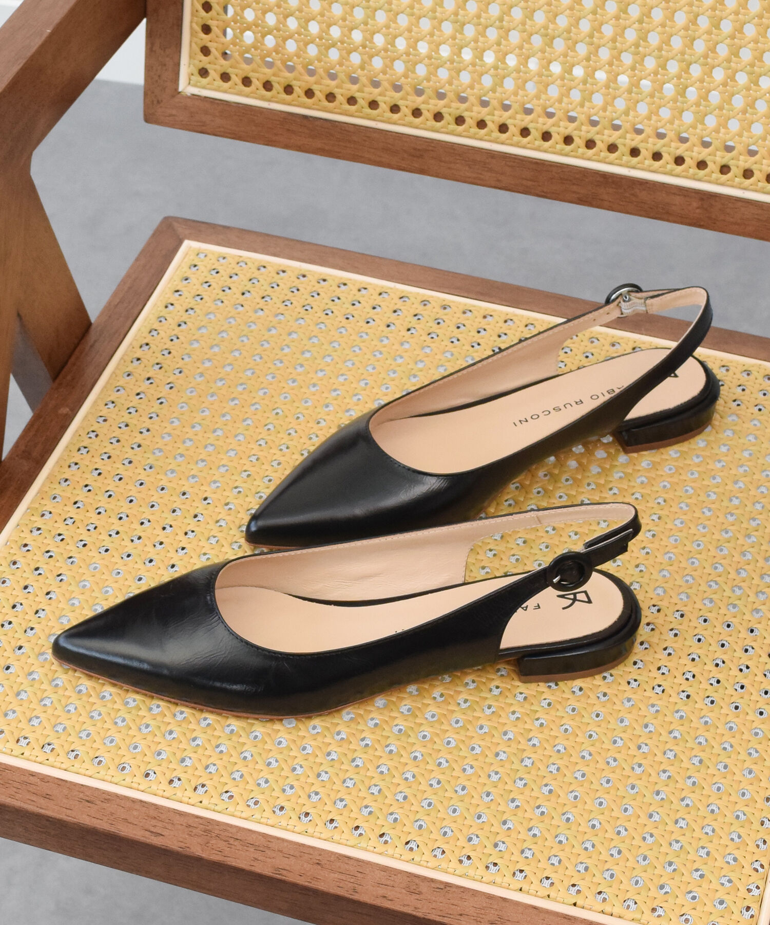 FABIO RUSCONI 「【FABIO RUSCONI】ポインテッドトウベーシックバックバンド(F51318)」|パンプス|BL