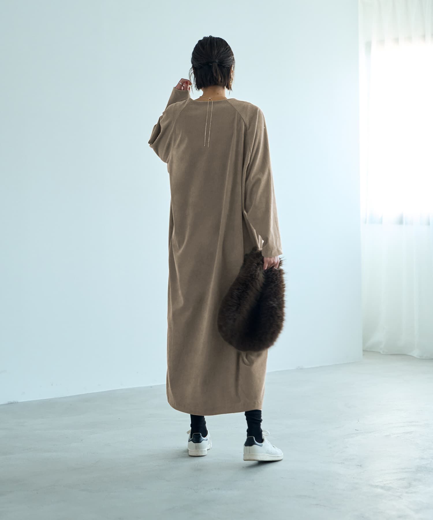 STYLE DELI「ライトコーデュロイVネックワンピース」|ワンピース|