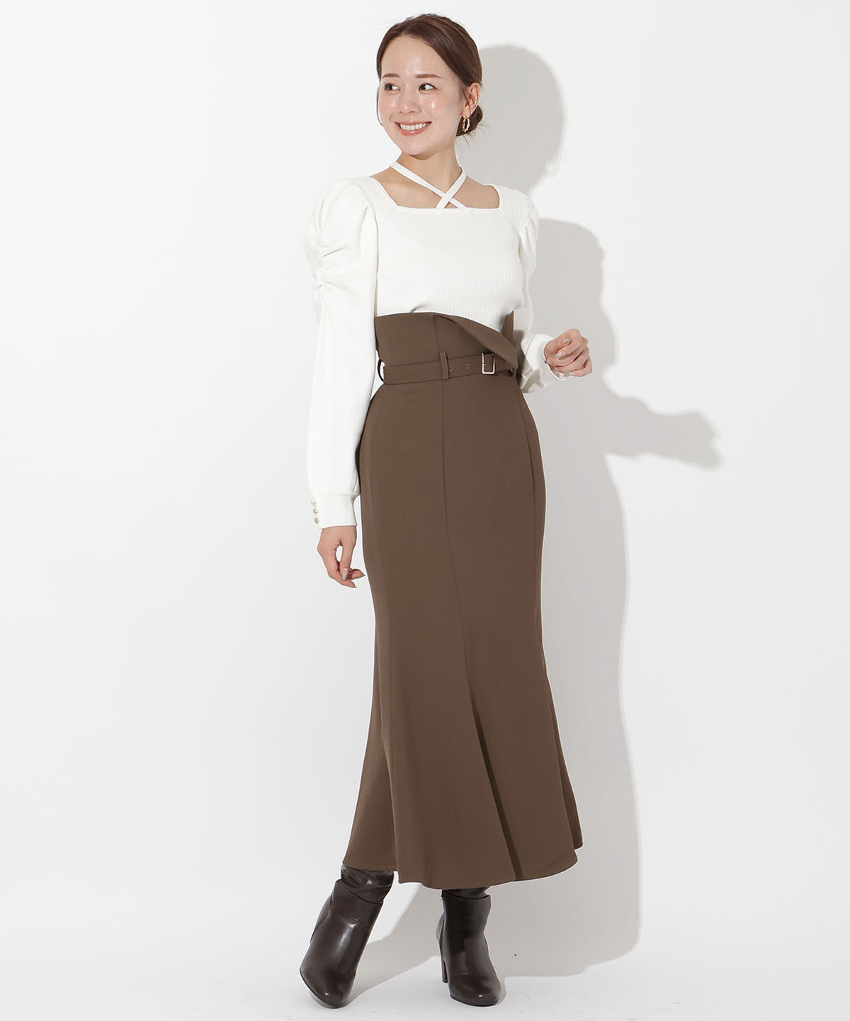 アンドクチュール「スクエアネック袖ギャザープルオーバー」|ニット・セーター|