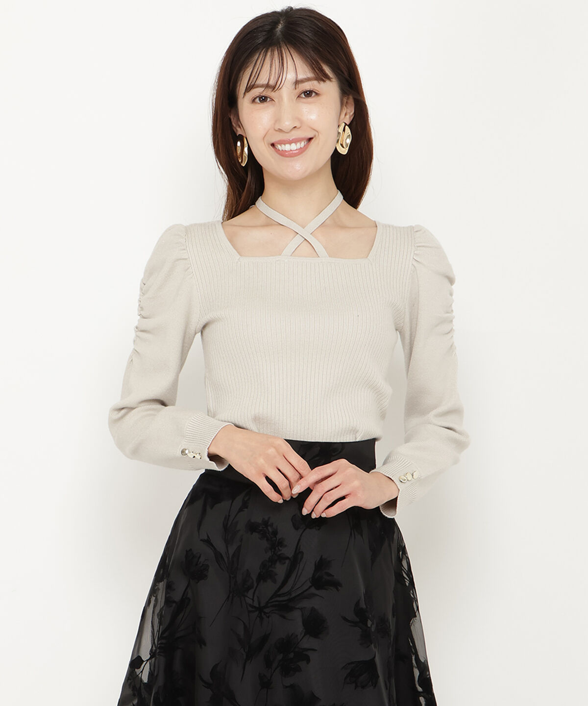 アンドクチュール「スクエアネック袖ギャザープルオーバー」|ニット・セーター|ベージュ