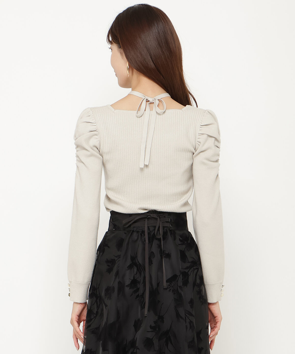 アンドクチュール「スクエアネック袖ギャザープルオーバー」|ニット・セーター|