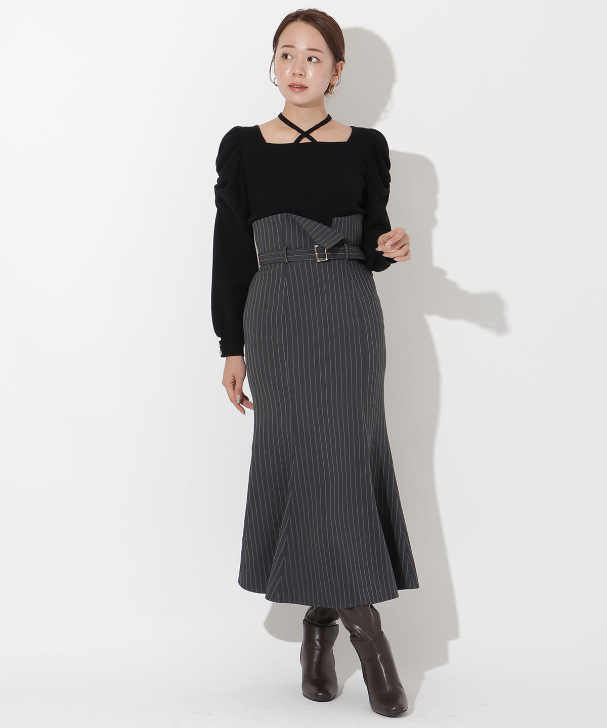 アンドクチュール「スクエアネック袖ギャザープルオーバー」|ニット・セーター|