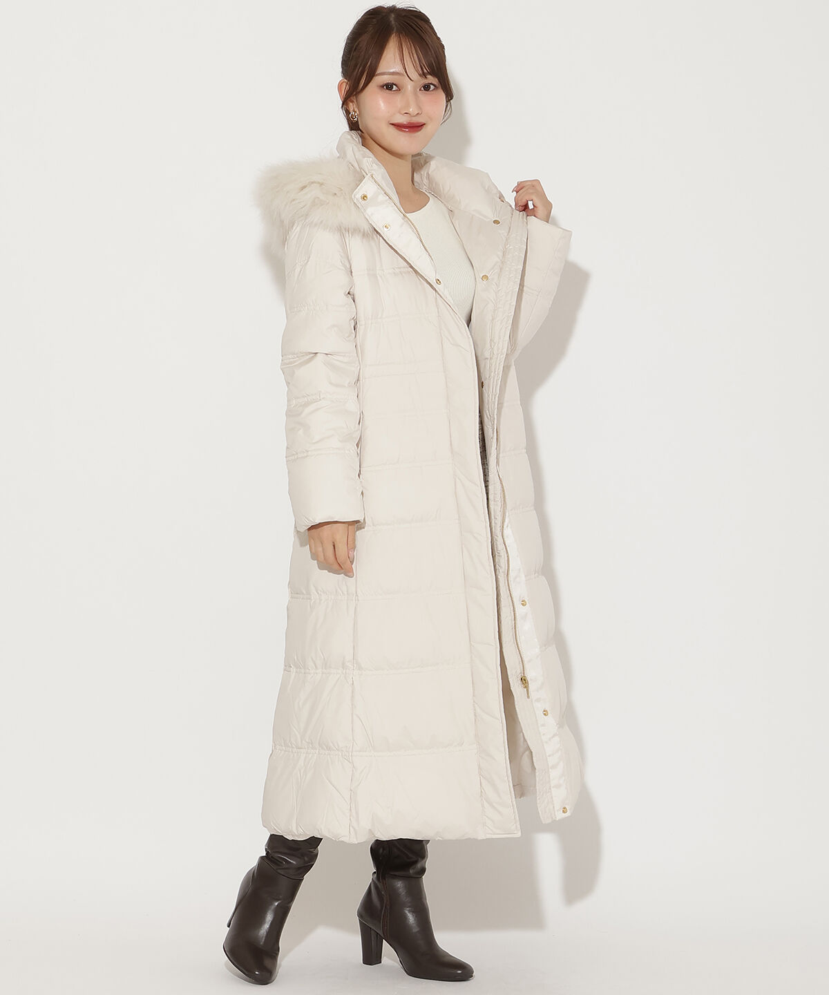 アンドクチュール「FOXファー付きスーパーロングダウン」|ダウン|ベージュ