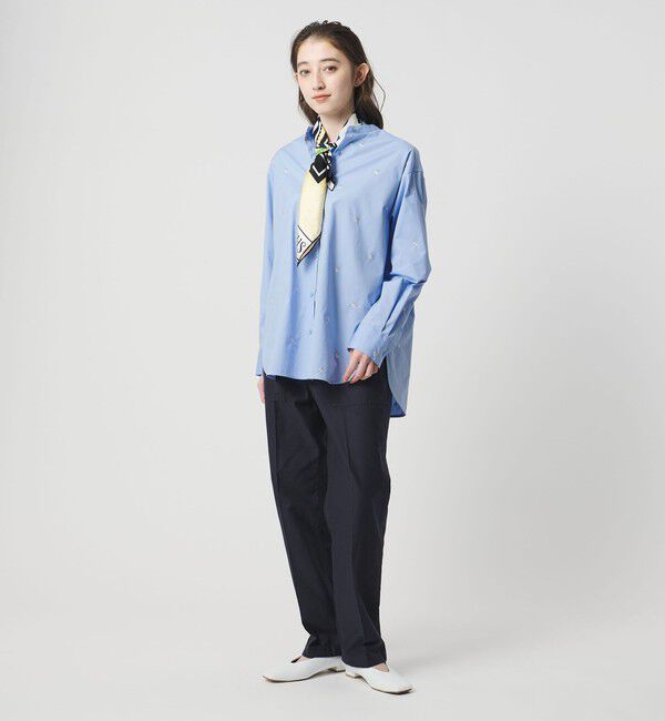 UNITED ARROWS「エンブロイダリーフラワー バンドカラー シャツ」|シャツ・ブラウス|