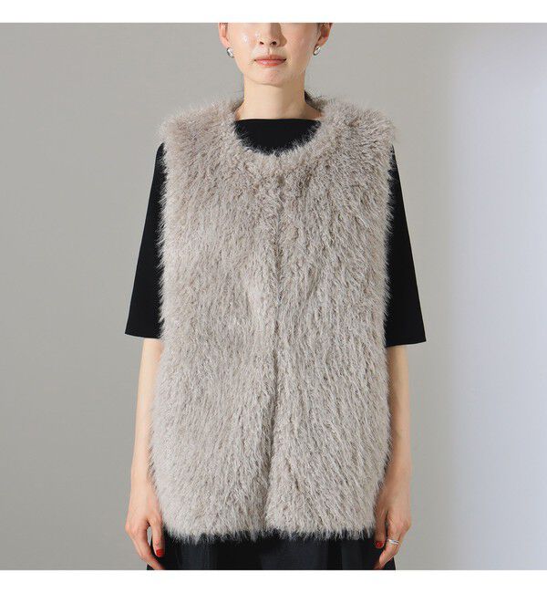 Demi-Luxe BEAMS 「ウェイビー フェイクファー ジレ」|ダウン|