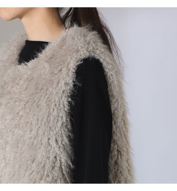 Demi-Luxe BEAMS 「ウェイビー フェイクファー ジレ」|ダウン|