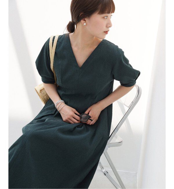 IENA「《WEB限定/追加2》B. サッカーVネックワンピース」|ワンピース|