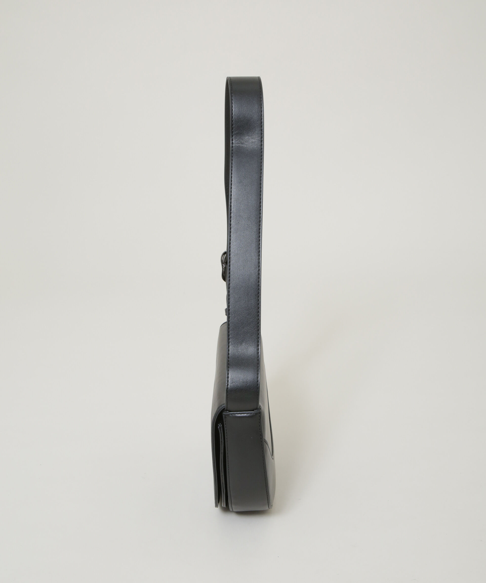 nano･universe「HVISK/Cliff」|ショルダー・メッセンジャー|