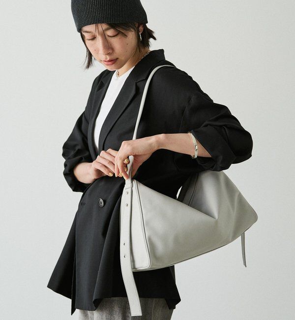  「トライアングルショルダーバッグ」|ショルダー・メッセンジャー|