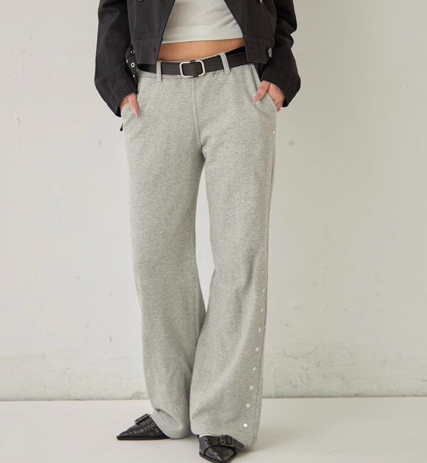  「STUDDED SWEAT MIDI FLARE PANTS」|チノ|