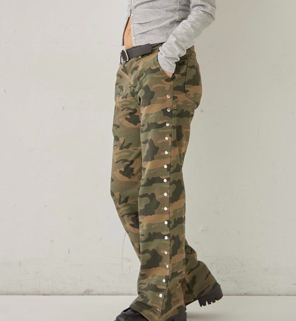  「STUDDED SWEAT MIDI FLARE PANTS」|チノ|