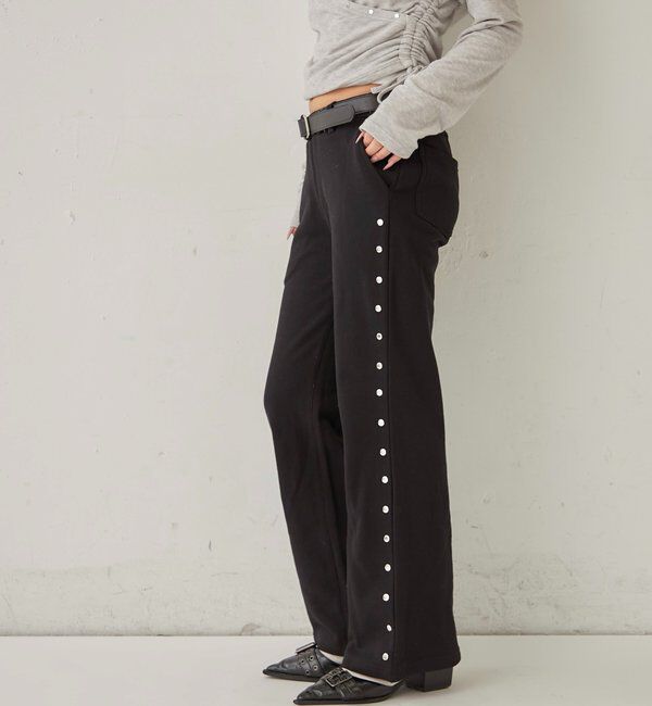  「STUDDED SWEAT MIDI FLARE PANTS」|チノ|
