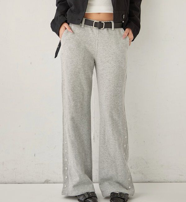  「STUDDED SWEAT MIDI FLARE PANTS」|チノ|