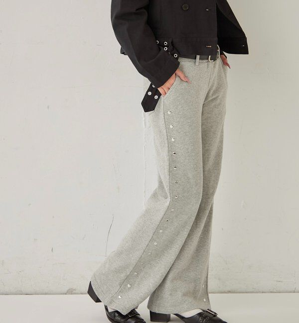 「STUDDED SWEAT MIDI FLARE PANTS」|チノ|