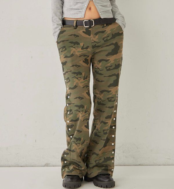  「STUDDED SWEAT MIDI FLARE PANTS」|チノ|