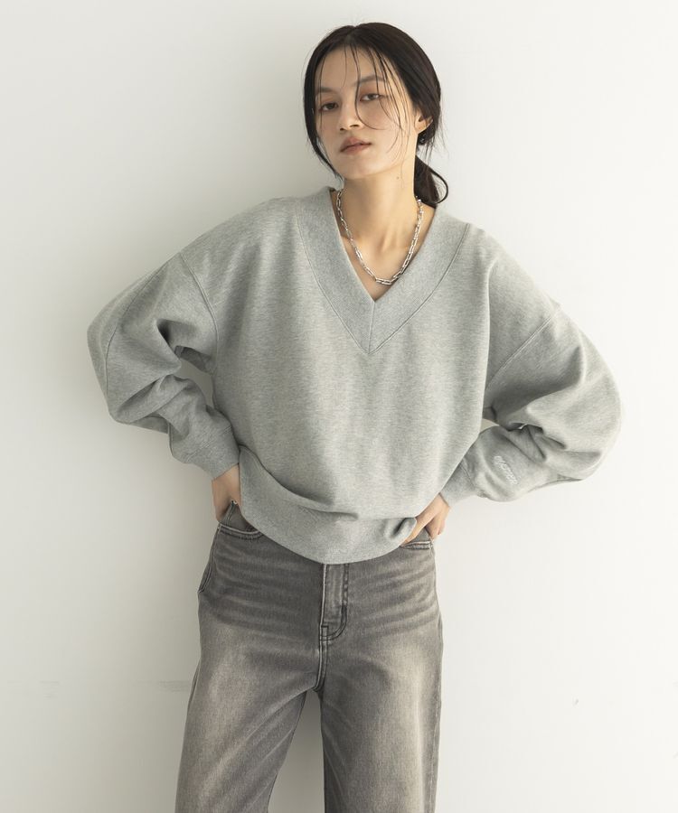 GARAGE OF GOOD CLOTHING「ELIZABETH Vネックロゴプルオーバー」|Tシャツ・カットソー|